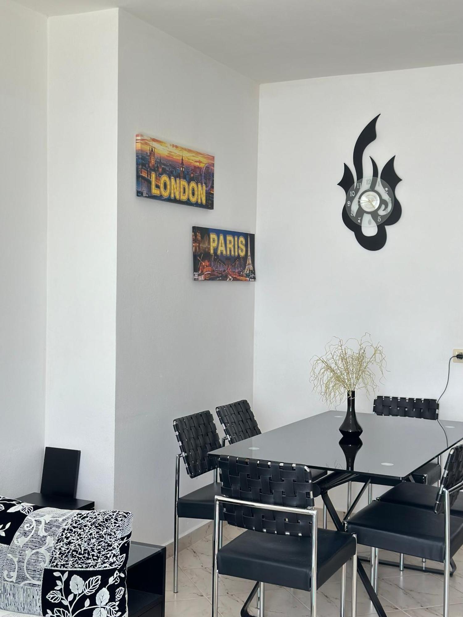 Tini Sea View Apartment Sarandë 外观 照片