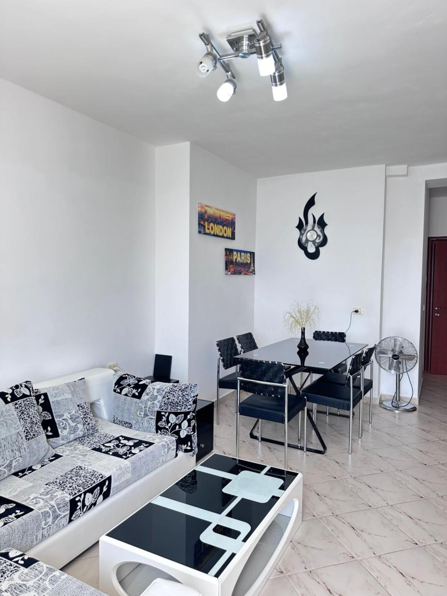 Tini Sea View Apartment Sarandë 外观 照片