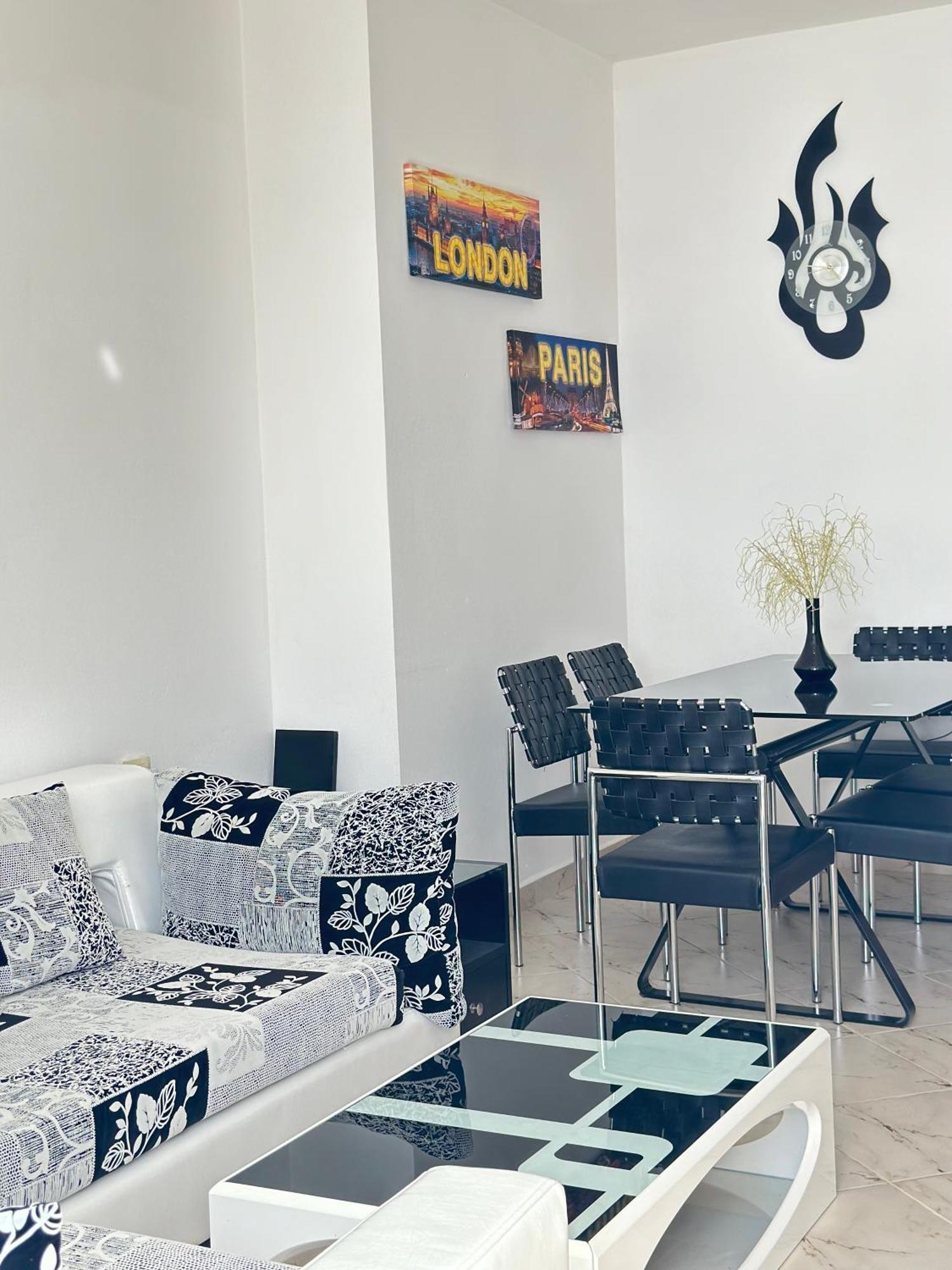 Tini Sea View Apartment Sarandë 外观 照片